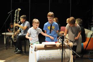 2-sierpnia-w-szpitalu-pediatrycznym-wum-w-warszawie-premiera-musiconu
