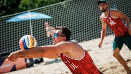 Polscy siatkarze plażowi – Michał Bryl i Bartosz Łosiak. W przyszłym roku ME w siatkówkę plażową odbędą się w Starych Jabłonkach (fot. Getty) Polscy siatkarze plażowi – Michał Bryl i Bartosz Łosiak. W przyszłym roku ME w siatkówkę plażową odbędą się w Starych Jabłonkach (fot. Getty)