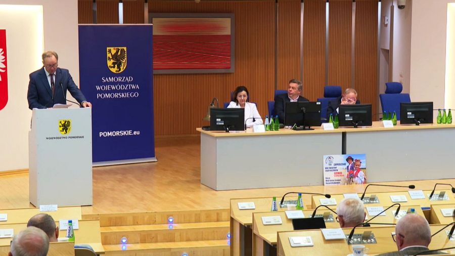 Zarząd województwa z absolutorium