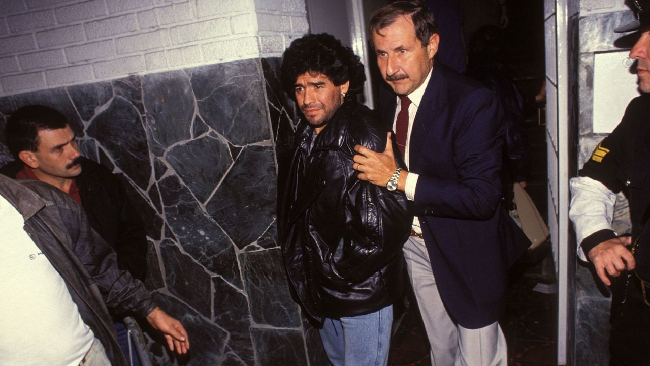 Buenos Aires, 26 kwietnia 1991 roku – Diego Maradona został zatrzymany za posiadanie kokainy (fot. Getty Images)