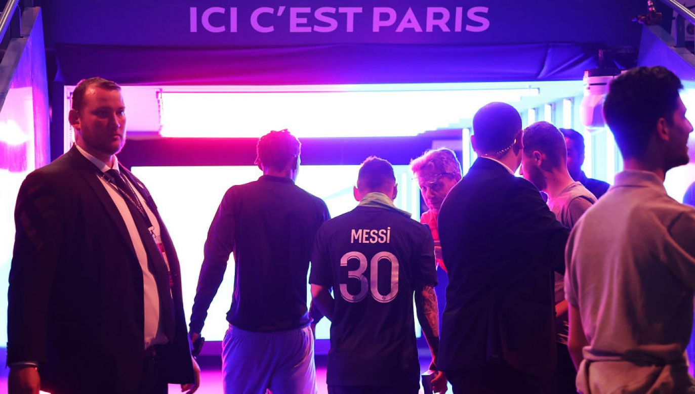 To był już ostatni mecz Leo Messiego w barwach PSG. (Fot. Julian Finney/Getty Images)