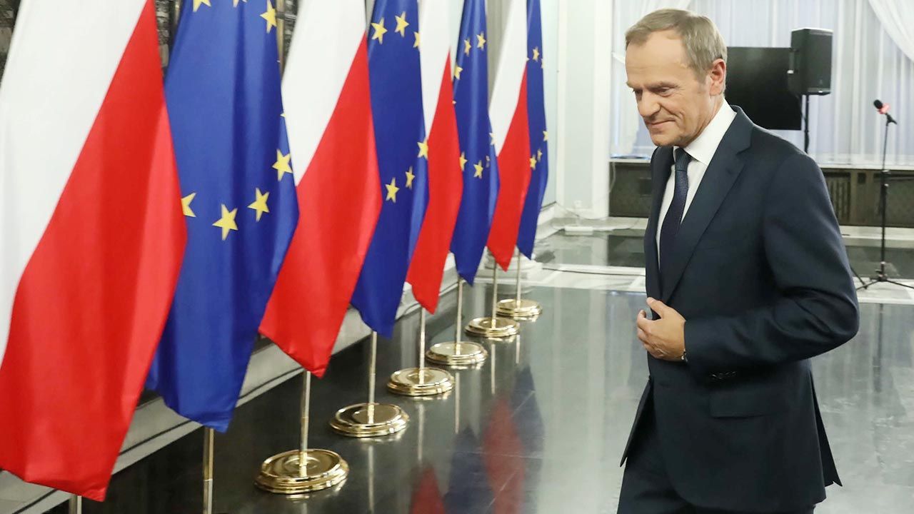 Donald Tusk został poproszony o odtworzenie harmonogramu spotkań (fot. PAP/Tomasz Gzell) Donald Tusk został poproszony o odtworzenie harmonogramu spotkań (fot. PAP/Tomasz Gzell)