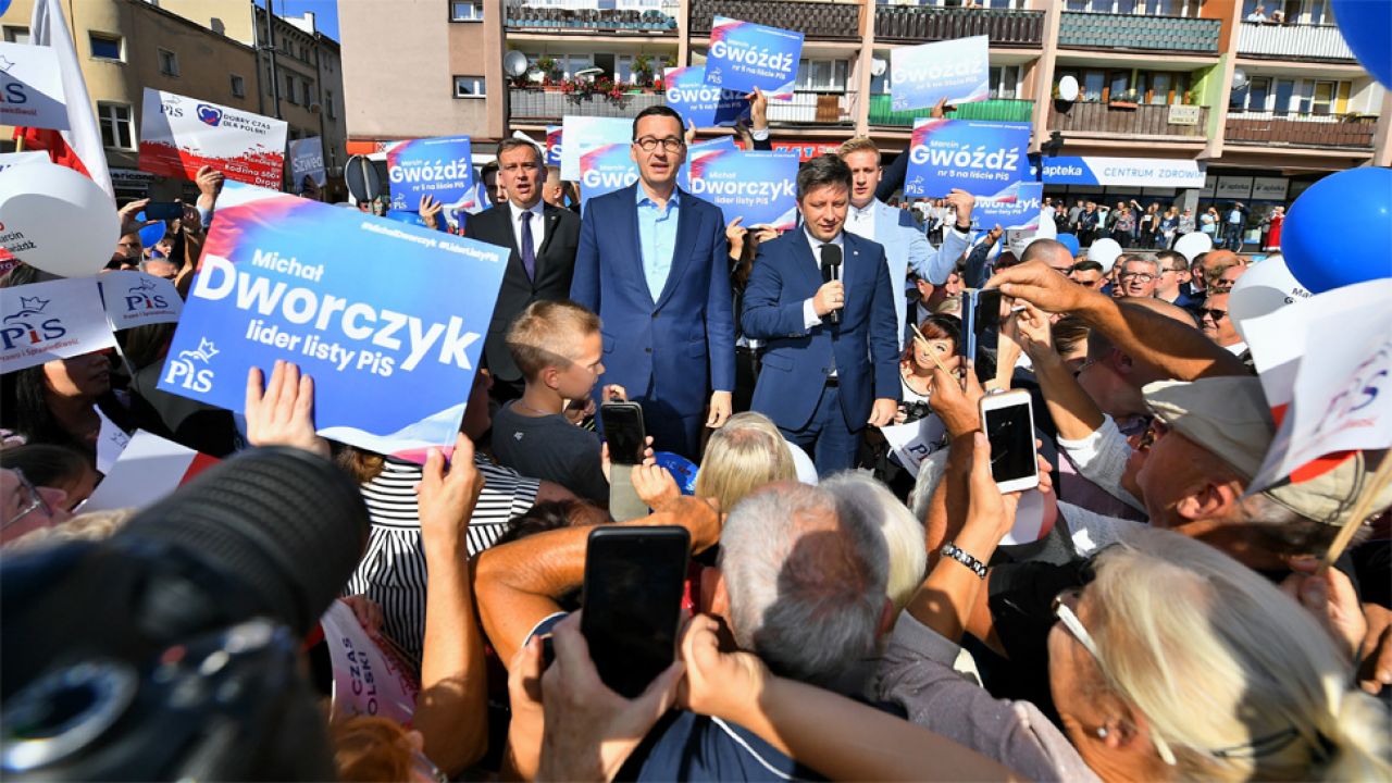 Szef KPRM Michał Dworczyk i premier Mateusz Morawiecki (fot. PAP/Jan Karwowski) Szef KPRM Michał Dworczyk i premier Mateusz Morawiecki (fot. PAP/Jan Karwowski)
