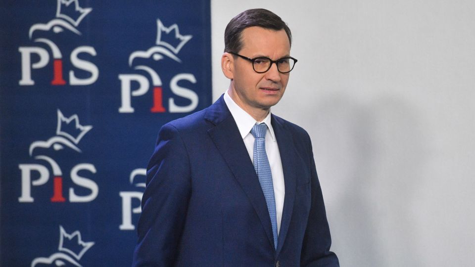 Porozumienie Lotosu i Orlenu pomaga Polsce kupować ropę taniej: polski premier