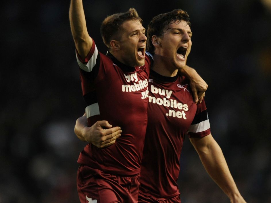 Chris Martin (P) i Jamie Ward z Derby Country Chris Martin (P) i Jamie Ward z Derby Country