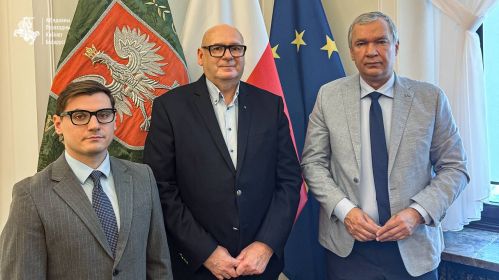Арцём Брухан, Пётр Згажэльскі і Павел Латушка падчас сустрэчы 18 верасня. Фота: Аб’яднаны Пераходны Кабінет Беларусі / Telegram