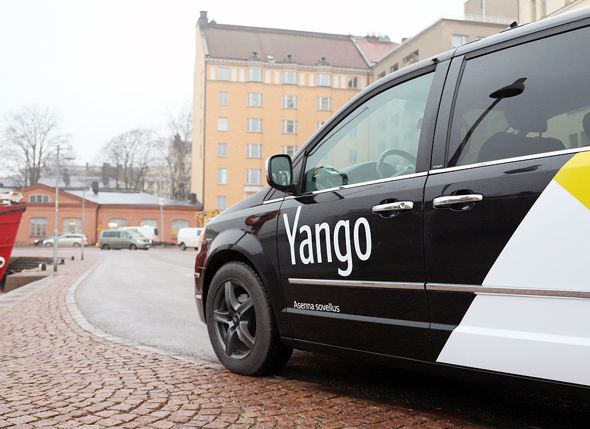 Таксоўка «Yandex Go». Менск, Беларусь. 6 ліпеня 2022 года. (Фота: Белсат)