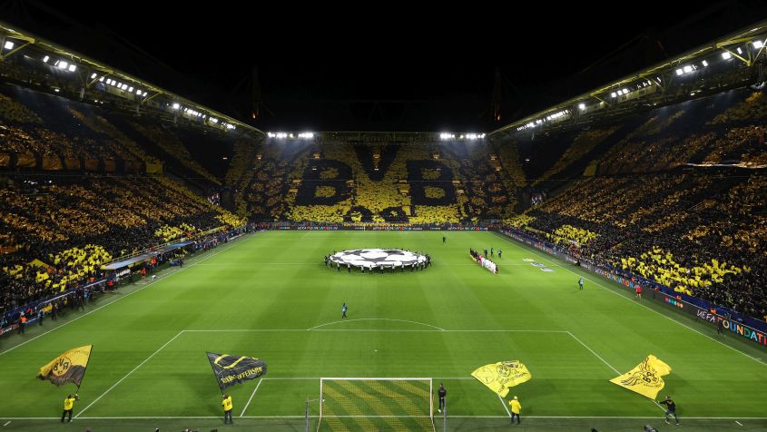 Signal Iduna Park podczas meczu Ligi Mistrzów (fot. Getty Images)