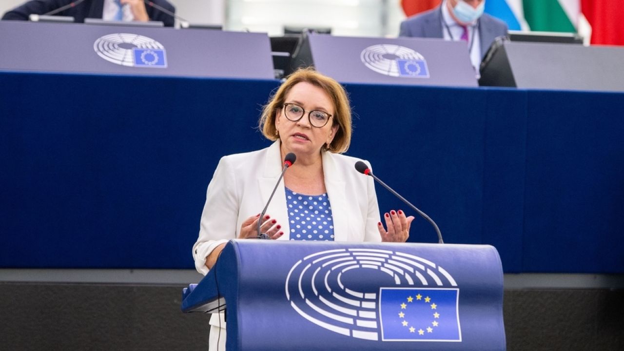 Anna Zalewska pisze do Donalda Tuska ws. unijnej afery (fot. European Union 2021/ EP/ Michel CHRISTEN)