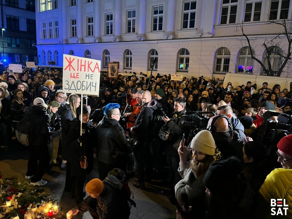 У Варшаве адбыўся марш «Яе звалі Ліза» ў памяць пра згвалтаваную беларуску. Варшава, Польшча. 6 ссакавіка 2024 года. (Фота: Аліса Ганчар / Белсат)