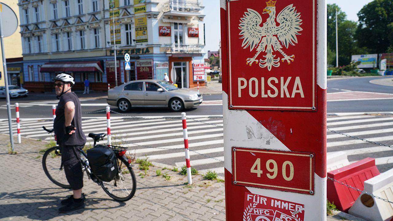 Zamierzali atakować migrantów (fot. Sean Gallup/Getty Images) Zamierzali atakować migrantów (fot. Sean Gallup/Getty Images)