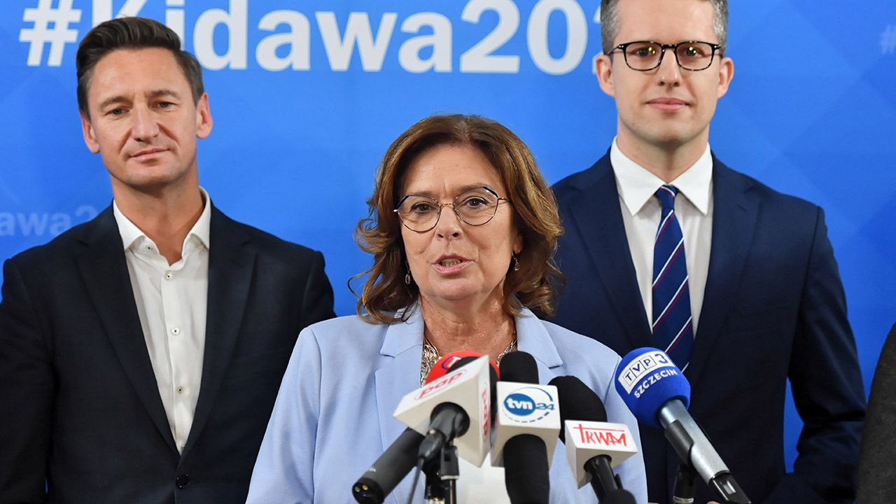 Małgorzata Kidawa-Błońska zabrała głos na Twitterze (fot. PAP/Marcin Bielecki) Małgorzata Kidawa-Błońska zabrała głos na Twitterze (fot. PAP/Marcin Bielecki)