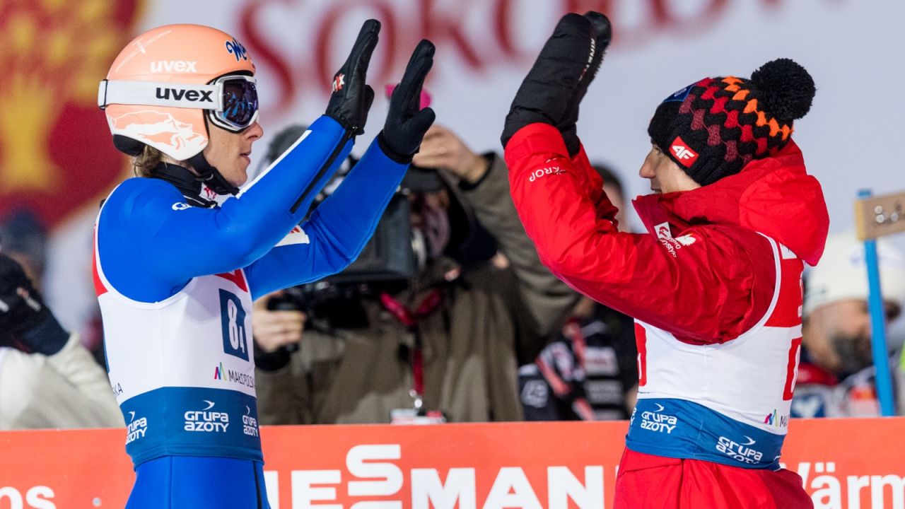 Thomas Thurnbichler i Adam Małysz (fot. PAP)