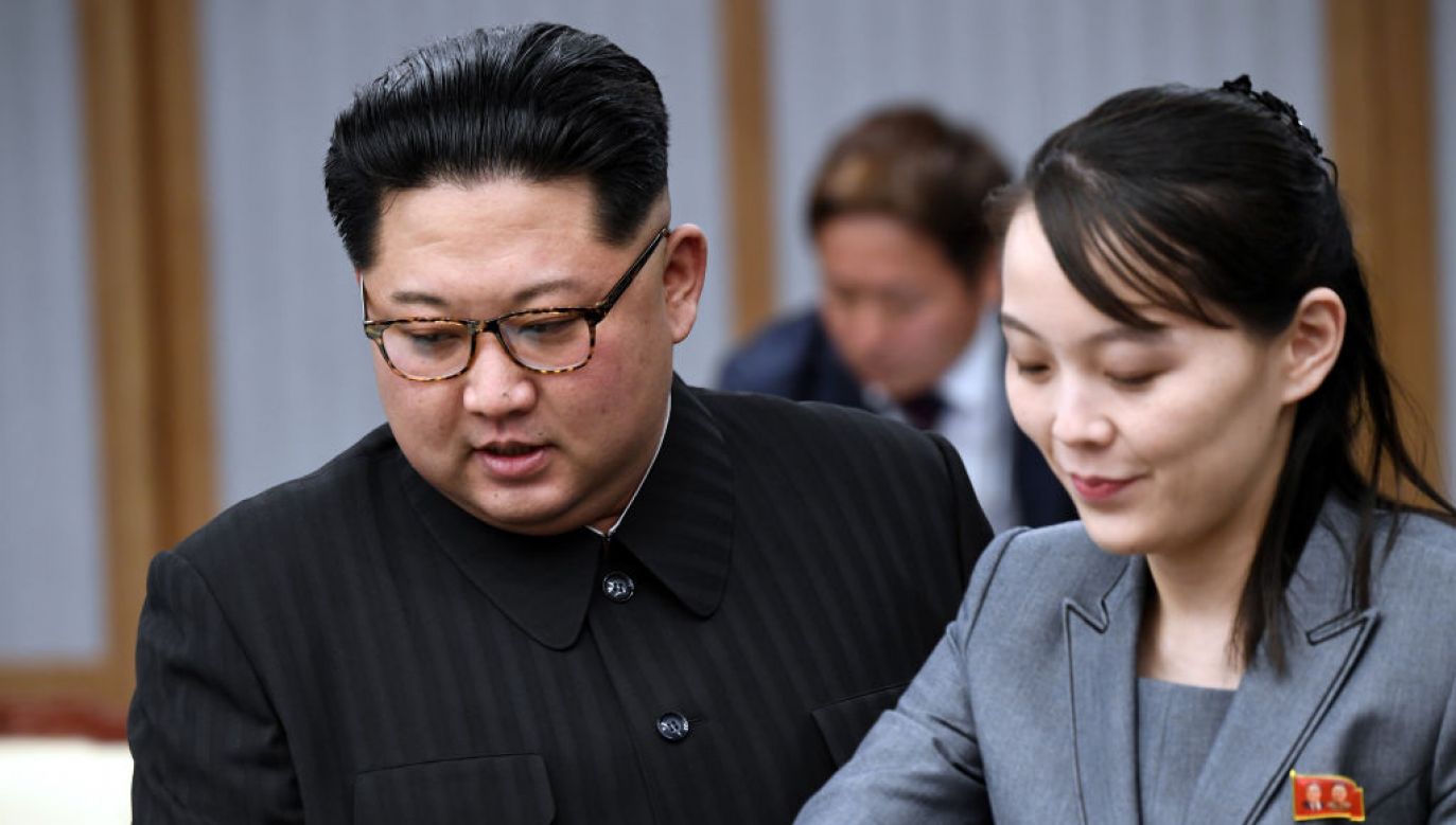 Kim Jo Jong to wpływowa siostra północnokoreańskiego dyktatora Kim Dzong Una. (Fot. Korea Summit Press Pool/Getty Images)