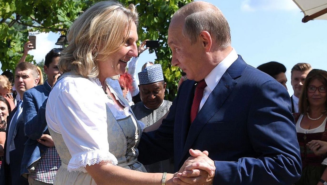 Karin Kneissl i Władimir Putin (fot. arch.PAP/EPA)