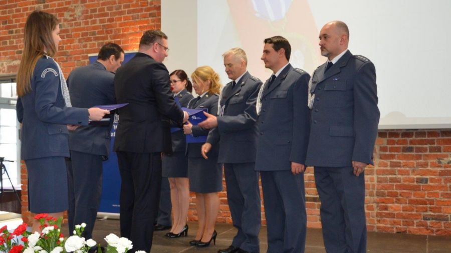 Święto Służby Więziennej. Zdj. kpt. Roman Malchrzyk, mjr Justyna Siedlecka