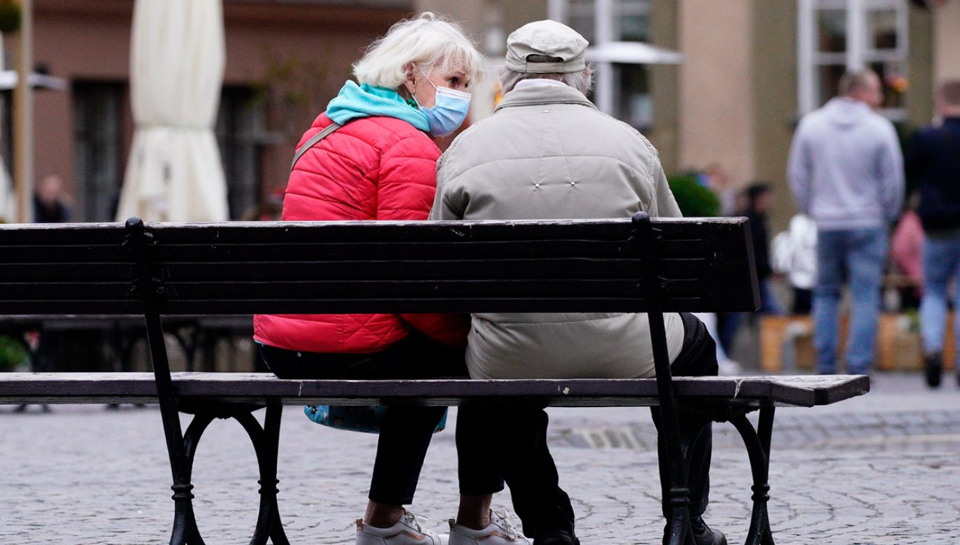 Ponad 10 mln rencistów i emerytów otrzymało już zwaloryzowane świadczenia (fot. Jaap Arriens/NurPhoto via Getty Images)