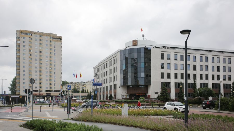 Burmistrz dzielnicy Targówek potwierdził zatrzymanie dyrektora ZGN / fot. Albert Zawada, PAP