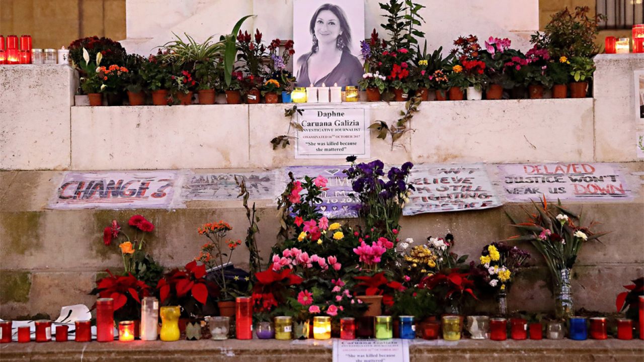 Daphne Caruana Galizia zginęła w zamachu bombowym (fot. PAP/EPA/DOMENIC AQUILINA) Daphne Caruana Galizia zginęła w zamachu bombowym (fot. PAP/EPA/DOMENIC AQUILINA)