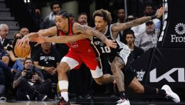 Jeremy Sochan w meczu z New Orleans Pelicans (fot. Getty).