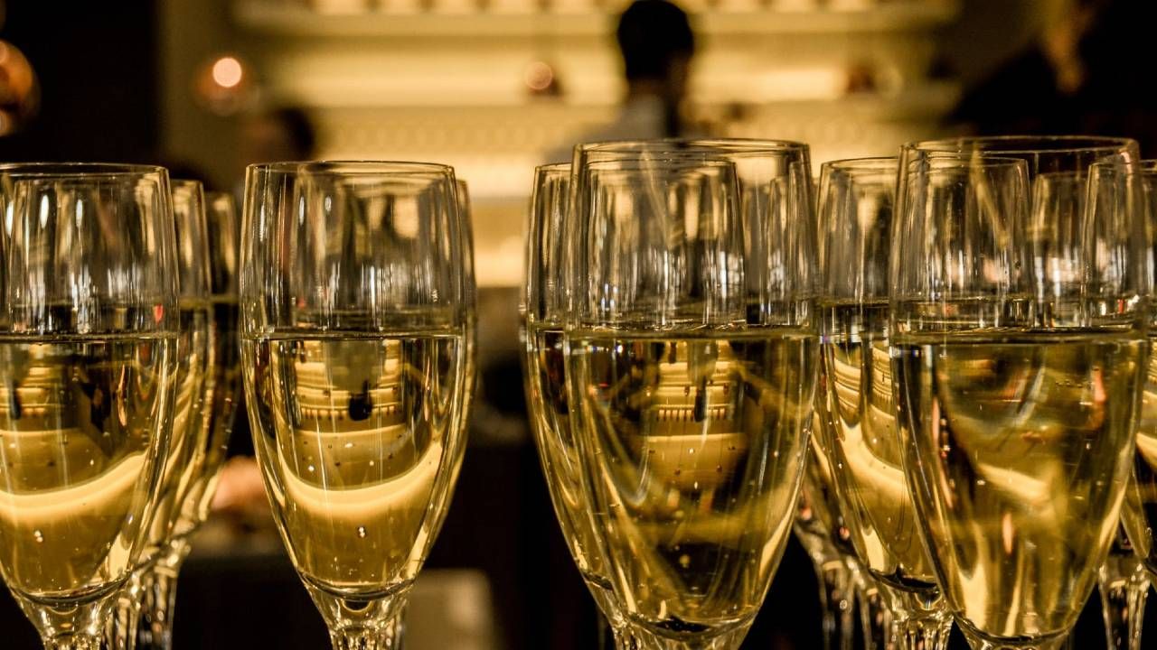 Termin „szampan” mógł być używany tylko w odniesieniu do szampana produkowanego w Rosji (fot. Pexels)