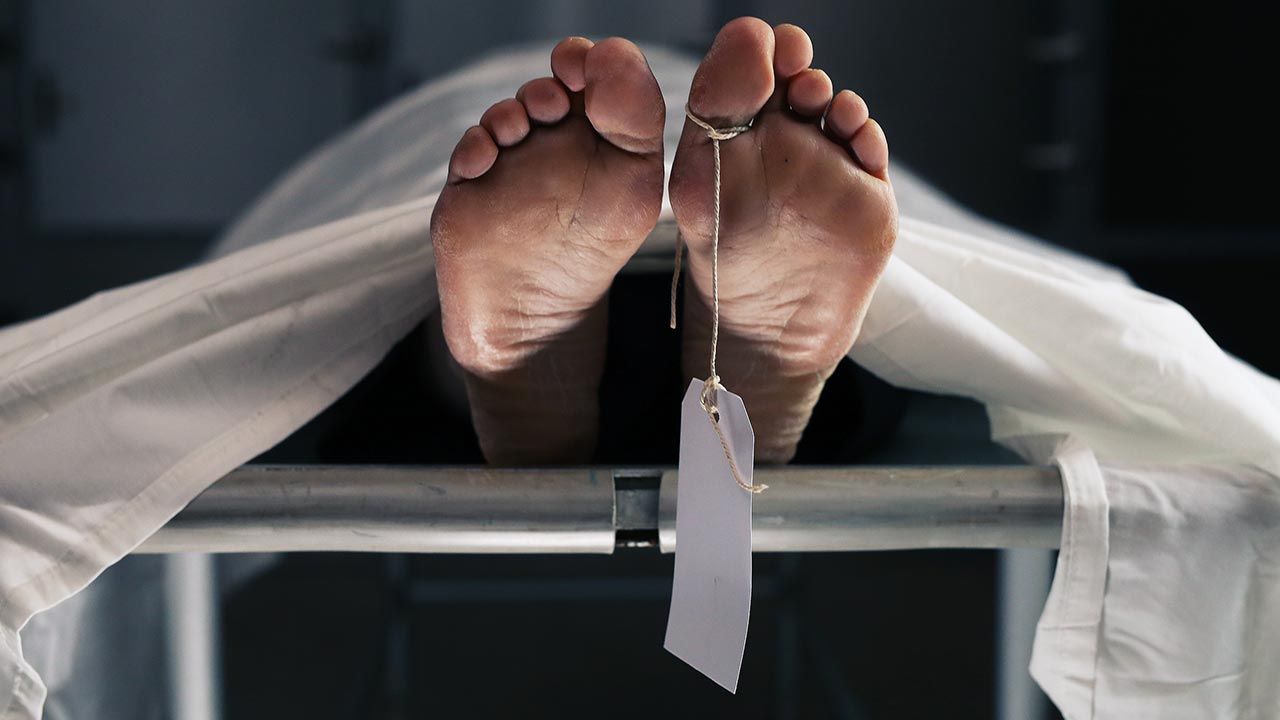 Za morderstwo kobiecie grozi dożywocie (fot. Shutterstock/Skyward Kick Productions) Za morderstwo kobiecie grozi dożywocie (fot. Shutterstock/Skyward Kick Productions)