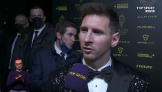 Leo Messi po zdobyciu Złotej Piłki (fot. TVP)