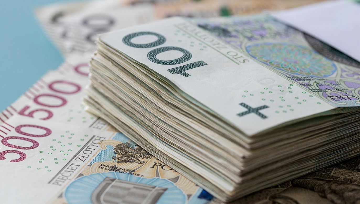 Rząd przyjął nowelizację budżetu na ten rok	(fot. Shutterstock/Andrzej Rostek)
