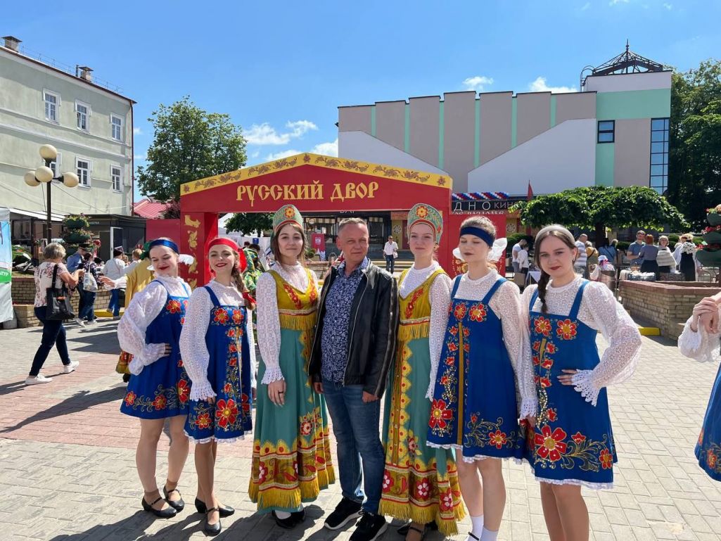 Томаш Шмыт на фестывалі нацыянальных культураў. Горадня, Беларусь. 9 чэрвеня 2024 года. (Фота: Tomasz Szmydt / Telegram)