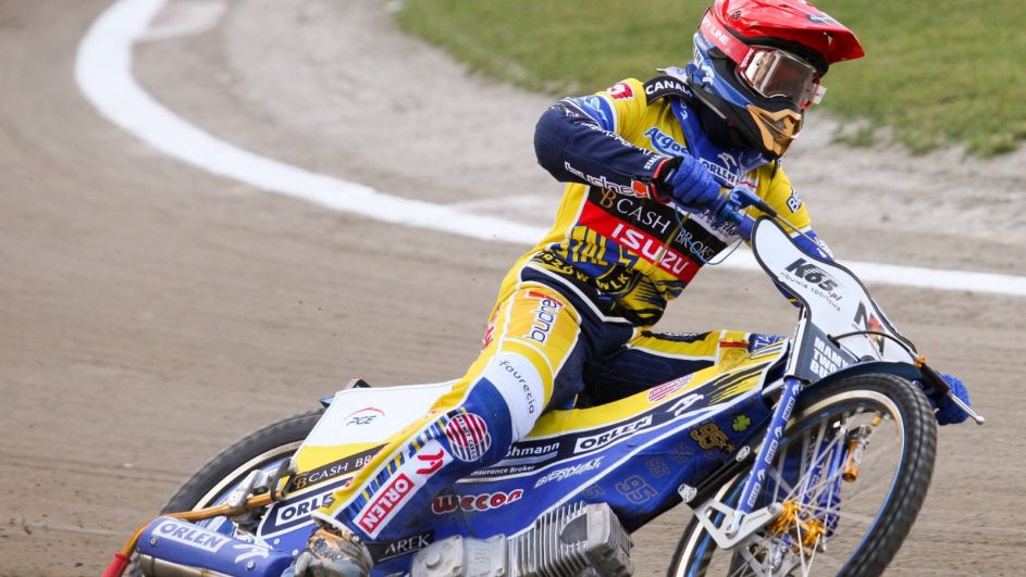 Bartosz Zmarzlik fantastycznie rozpoczął nowy sezon. W dwóch meczach stracił tylko jeden punkt! (fot. PAP). Bartosz Zmarzlik fantastycznie rozpoczął nowy sezon. W dwóch meczach stracił tylko jeden punkt! (fot. PAP).