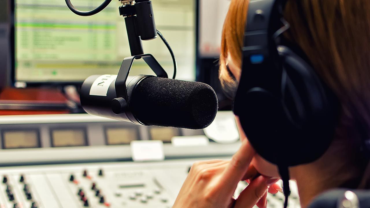 W radiu będzie więcej polskiej muzyki (fot. Shutterstock/M-Production)