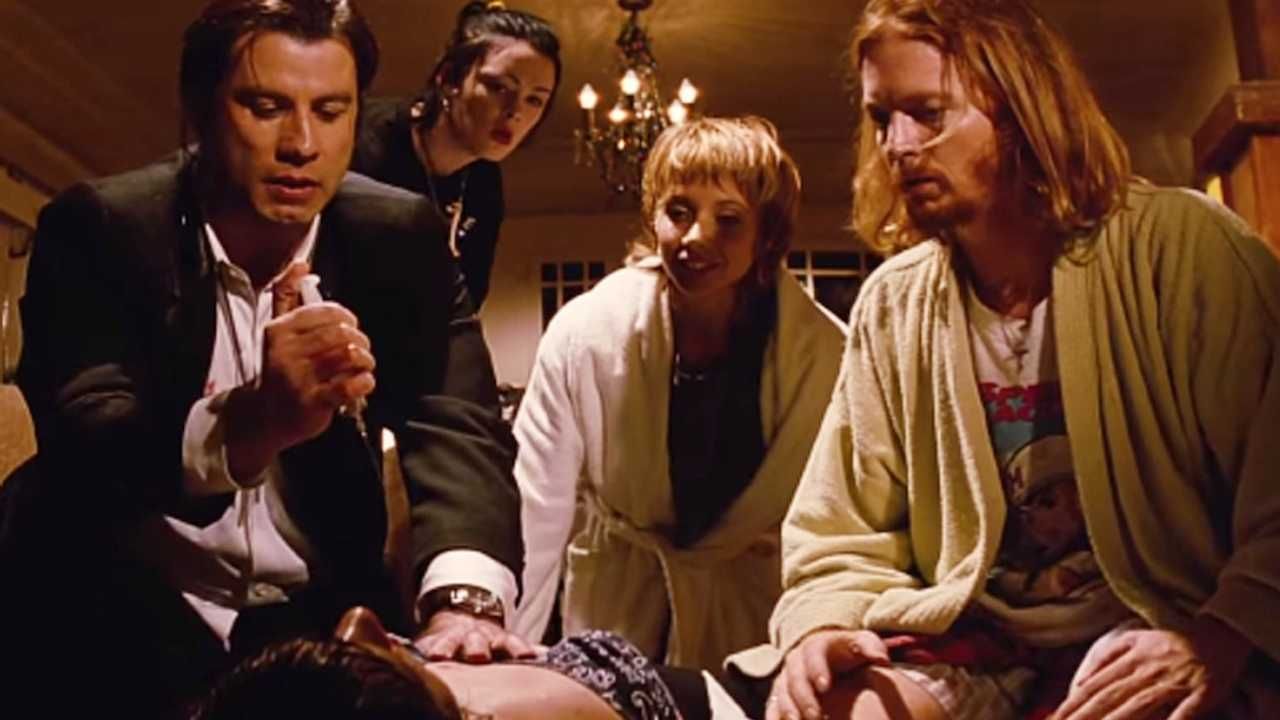 Słynna scena z „Pulp Fiction”, na którą powołał się Boris Johnson (kadr z filmu „Pulp Fiction”) Słynna scena z „Pulp Fiction”, na którą powołał się Boris Johnson (kadr z filmu „Pulp Fiction”)