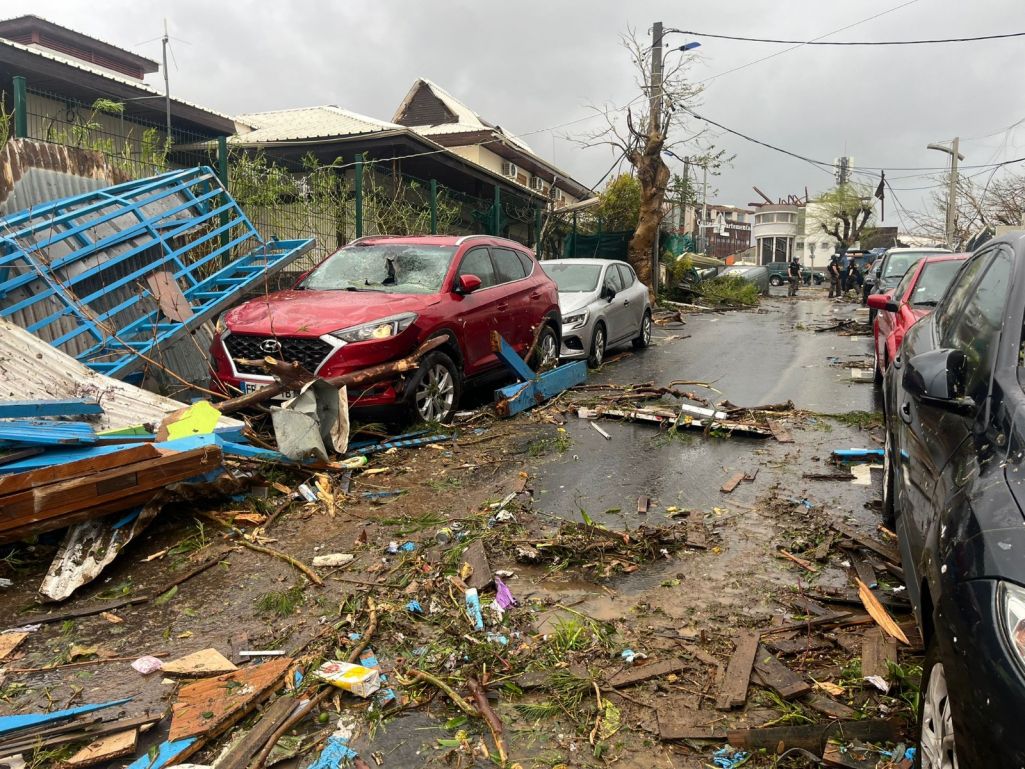 Наступствы разгулу непагадзі на востраве Маёт. Фота: Mayotte la 1ère / Х