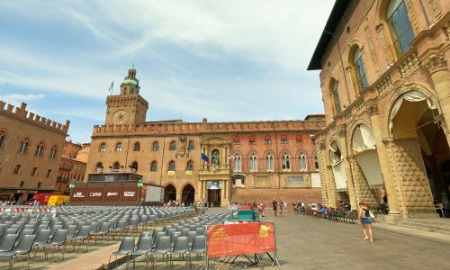 Piazza Maggiore w Bolonii (fot. portal tvp.info/Beata Sylwestrzak)