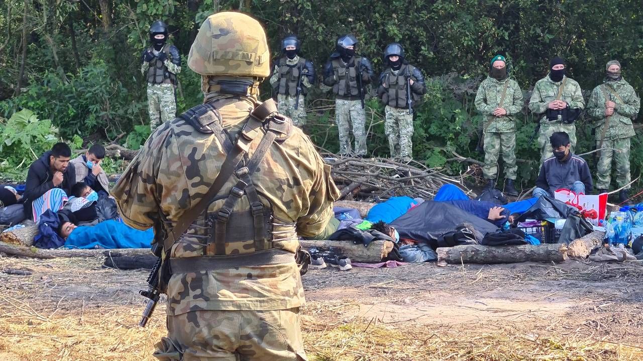 Kryzys migracyjny wywołany przez Białoruś jest elementem wojny hybrydowej (fot. Irina Polina\TASS via Getty Images) Kryzys migracyjny wywołany przez Białoruś jest elementem wojny hybrydowej (fot. Irina Polina\TASS via Getty Images)