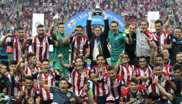 Piłkarze Chivas de Guadalajara (fot. PAP/EPA) Piłkarze Chivas de Guadalajara (fot. PAP/EPA)