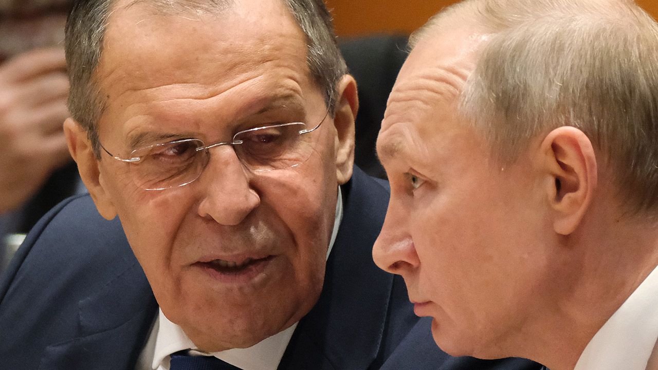 Siergiej Ławrow i Władimir Putin (fot. Sean Gallup-Pool/Getty Images)