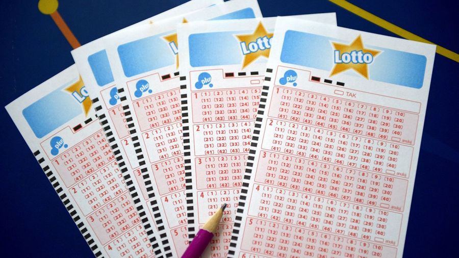 Wyniki losowania Lotto – piątek 9 maja 2025 (fot. PAP)