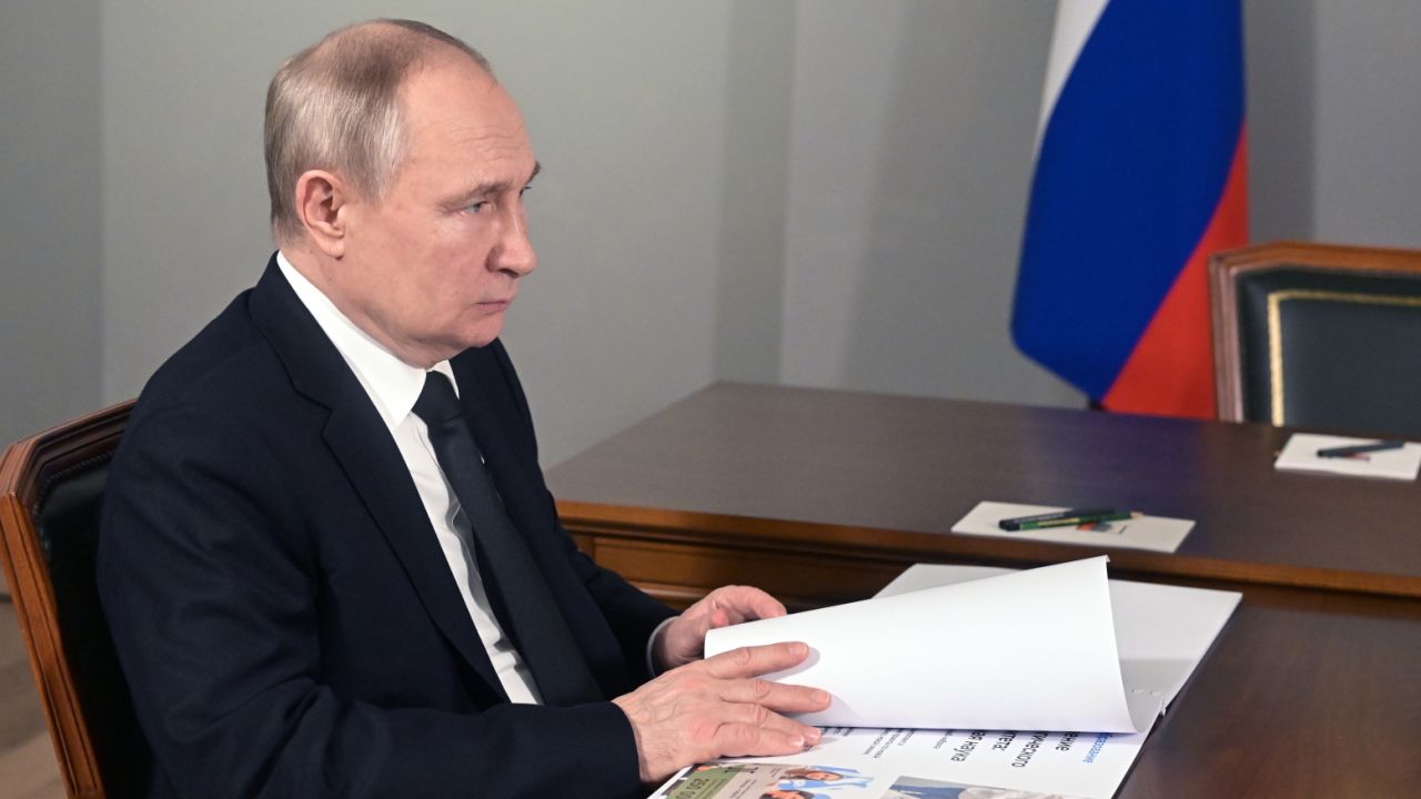 Władimir Putin (fot. PAP, EPA/ILYA POTALEV / SPUTNIK)