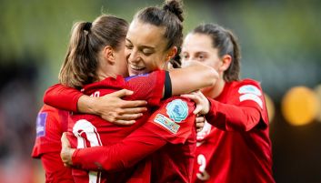 Ewa Pajor, Natalia Padilla-Bidas (fot. Getty Images)