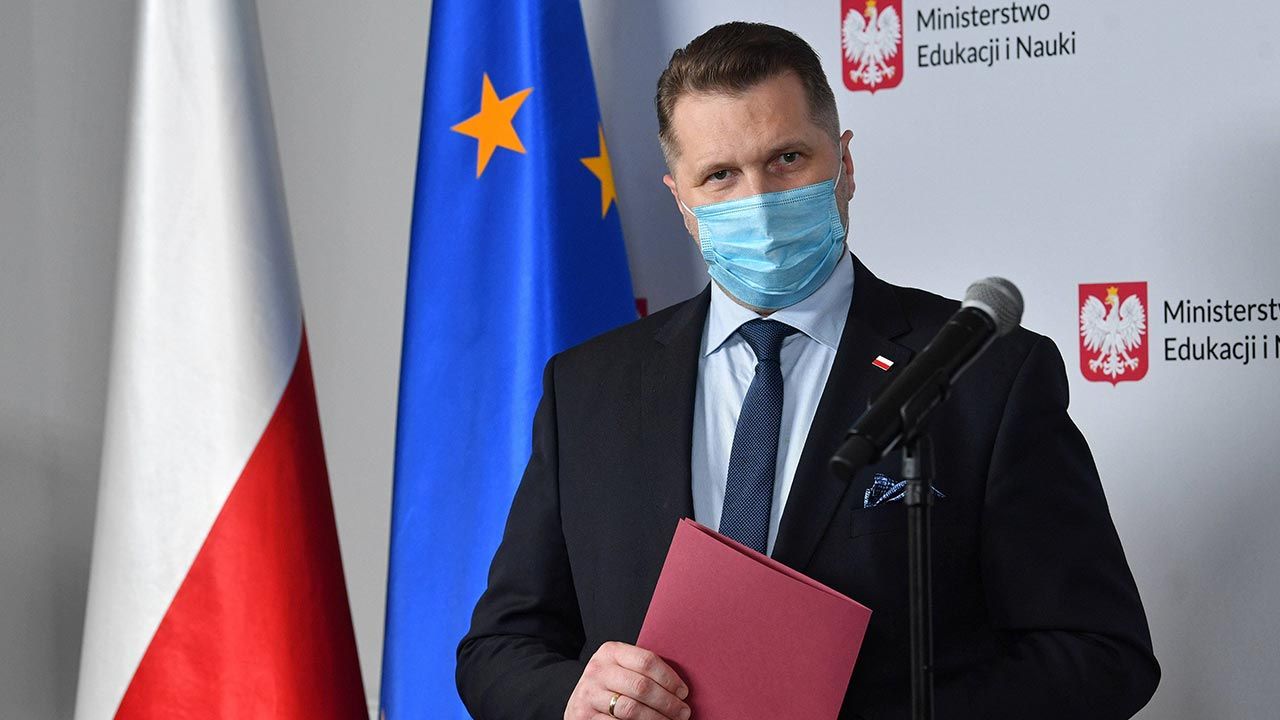 Projekty będą mogły dostać od 100 tys. do 2 mln zł dofinansowania (fot. PAP/Radek Pietruszka) Projekty będą mogły dostać od 100 tys. do 2 mln zł dofinansowania (fot. PAP/Radek Pietruszka)