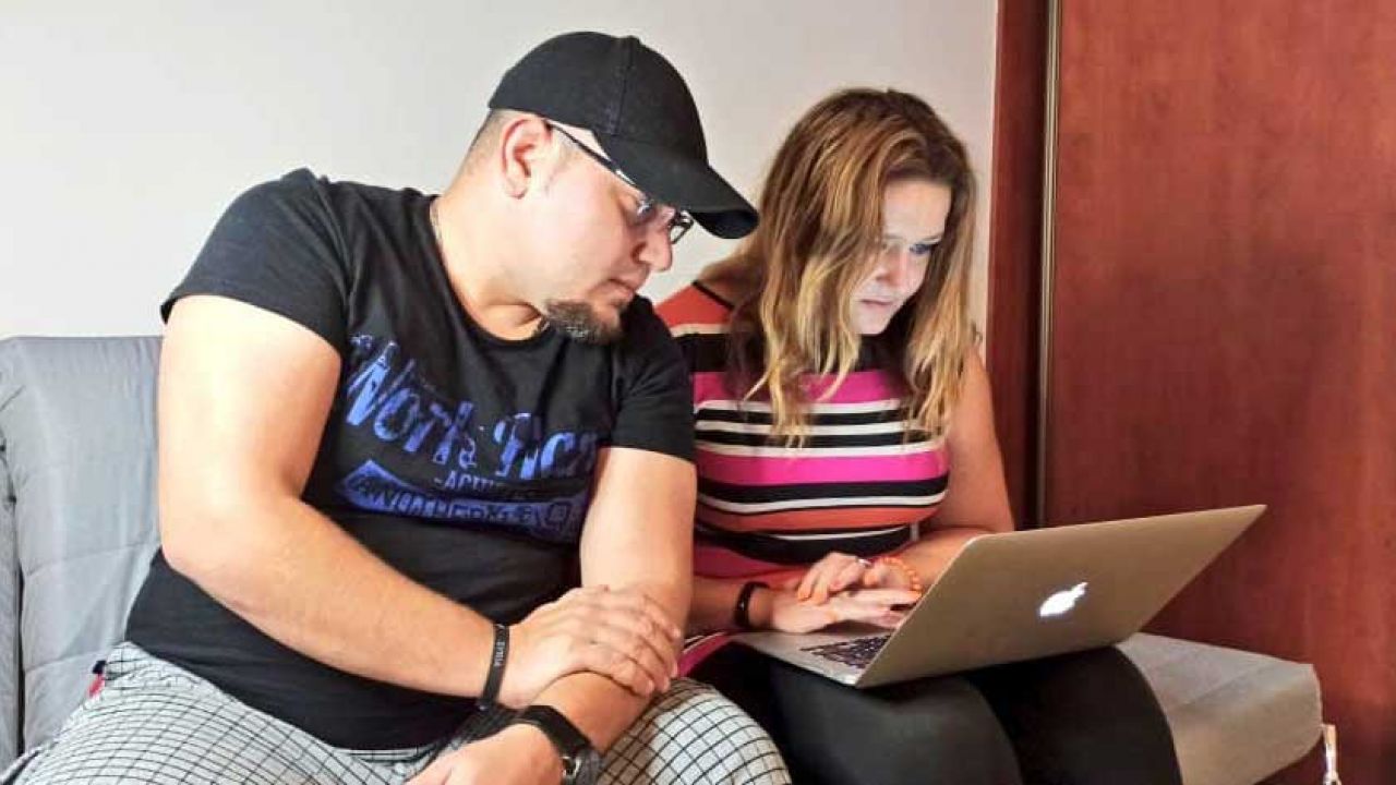 Omar Al-Halabi i Karolina Baca-Pogorzelska byli współautorami książki (fot. FB/ Uwolnić Omara) Omar Al-Halabi i Karolina Baca-Pogorzelska byli współautorami książki (fot. FB/ Uwolnić Omara)