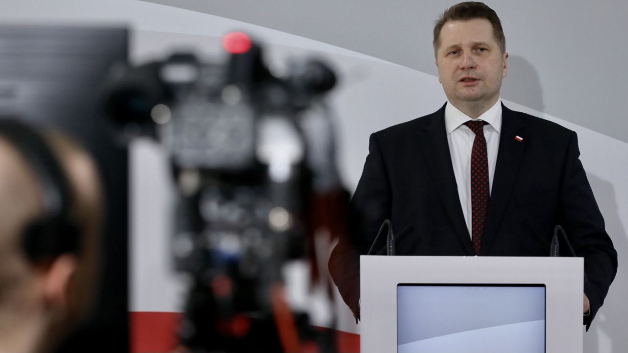 Minister edukacji i nauki Przemysław Czarnek (fot. PAP/Paweł Supernak) Minister edukacji i nauki Przemysław Czarnek (fot. PAP/Paweł Supernak)