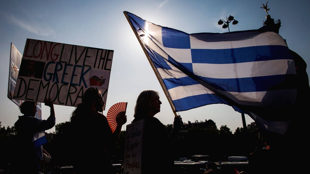 W niedzielę Grecy mają wypowiedzieć się w referendum, czy zaakceptują warunki kontynuacji międzynarodowego wsparcia (fot. PAP/EPA/IAN LANGSDON)