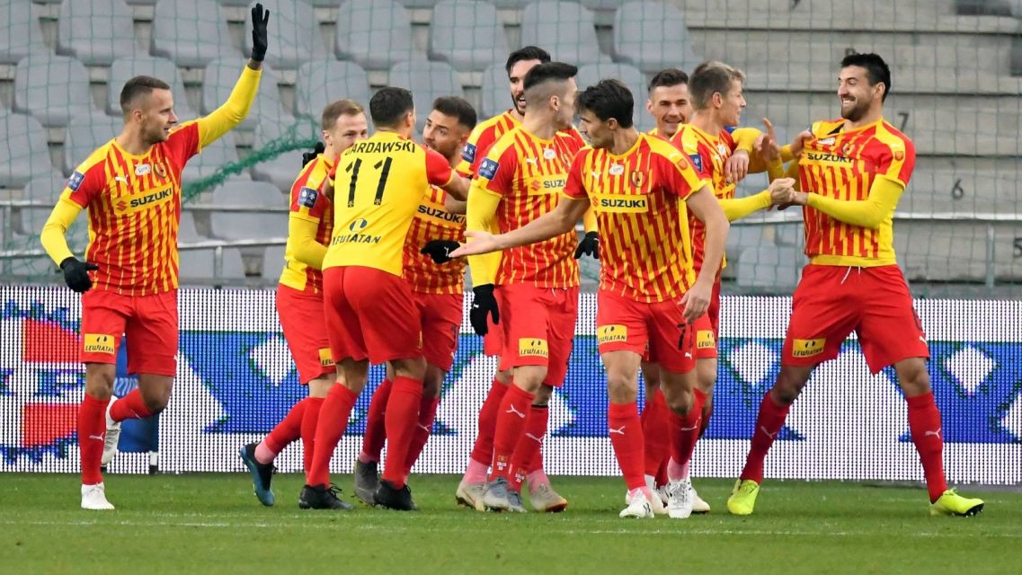 Korona Kielce Futbol24 Polsha 2020 03 02
