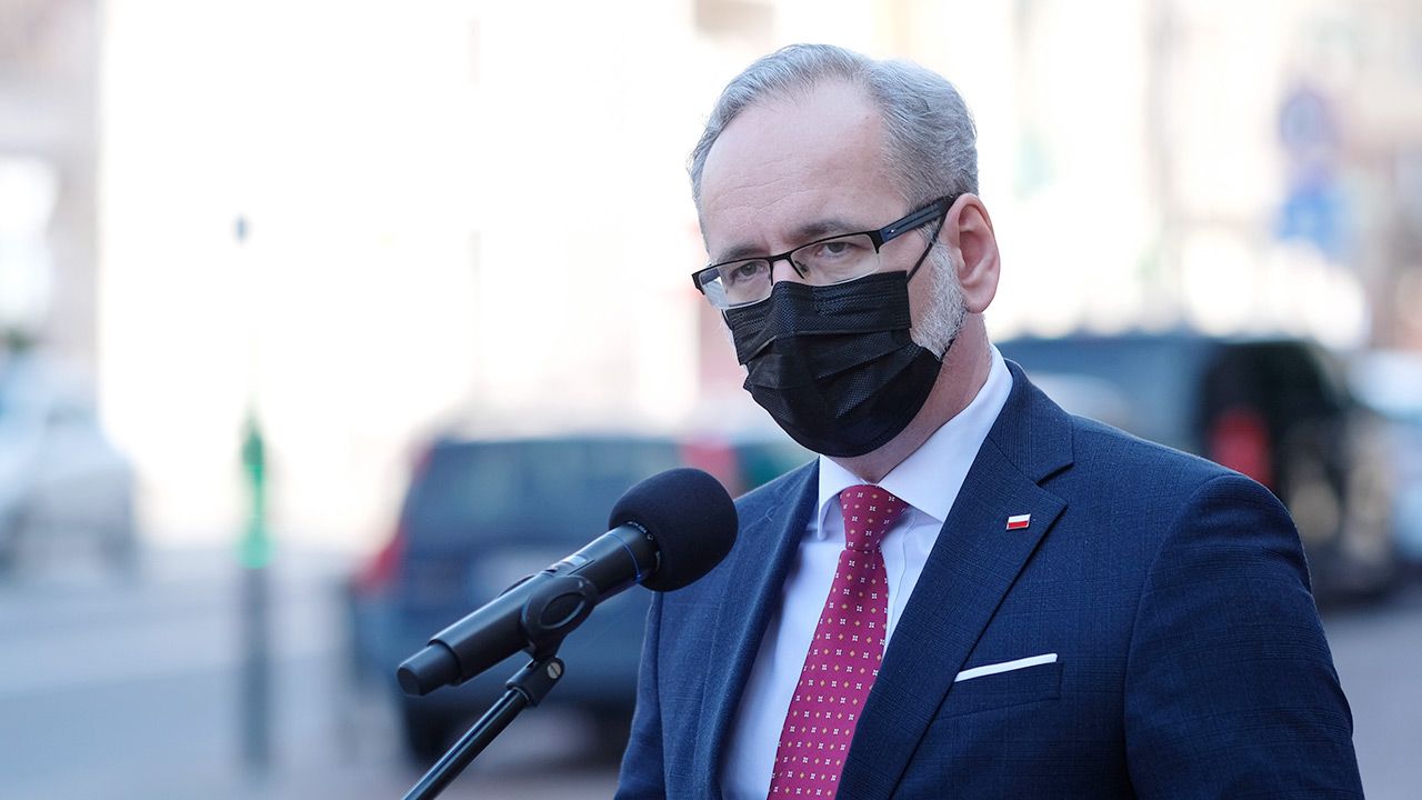 Minister zdrowia o sytuacji epidemicznej (fot. PAP/Andrzej Grygiel) Minister zdrowia o sytuacji epidemicznej (fot. PAP/Andrzej Grygiel)
