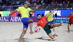 MŚ w piłce nożnej plażowej (beach soccer), Seszele – 1/2 finału: Portugalia – Brazylia (fot. Getty)