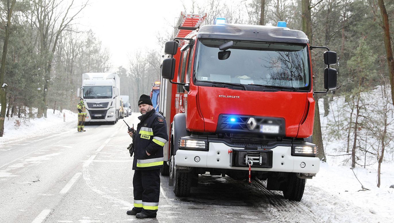 Slask Dabrowa Gornicza Wypadek Na S1 Doszlo Do Czolowego Zderzenia Ciezarowek Tvp Info