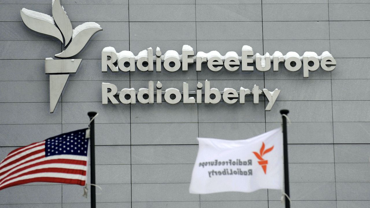 Według NPR zwolnienia, zmierzały do usunięcia osób lojalnych wobec Trumpa (fot. arch.PAP/CTK) Według NPR zwolnienia, zmierzały do usunięcia osób lojalnych wobec Trumpa (fot. arch.PAP/CTK)