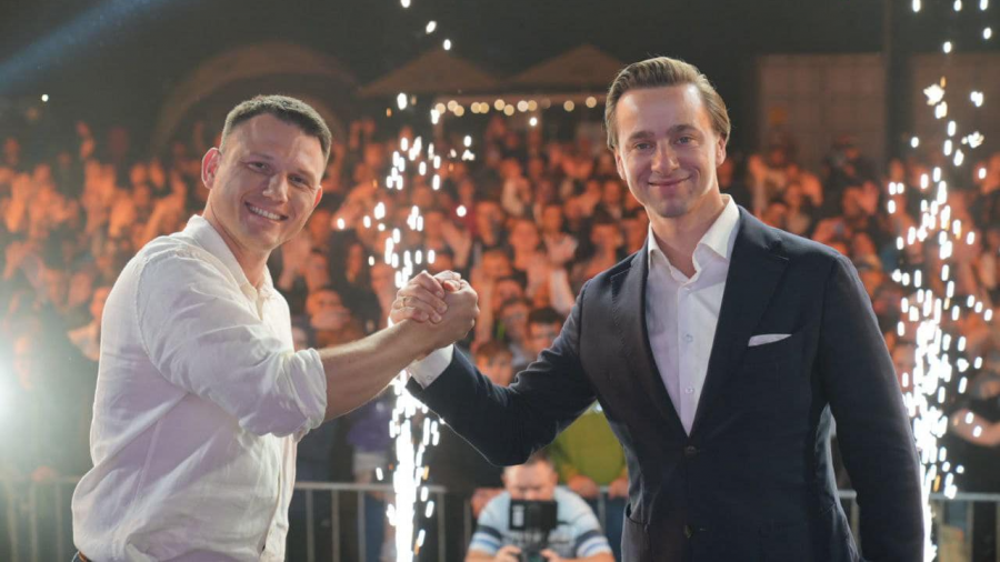Bosak i Mentzen przy stadionie Lecha? Rzecznik klubu: „samowola” (fot. Facebook, Sławomir Mentzen)